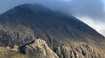 Ill Crag close up behind Pen.
